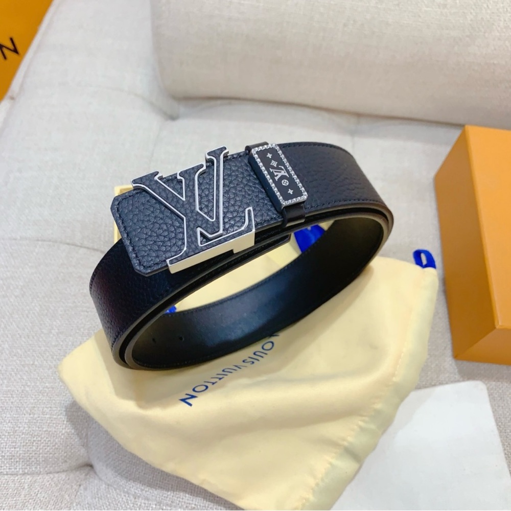 Authentic Luxury Louis Vuitton Leather Belt - Picture 12 of 14